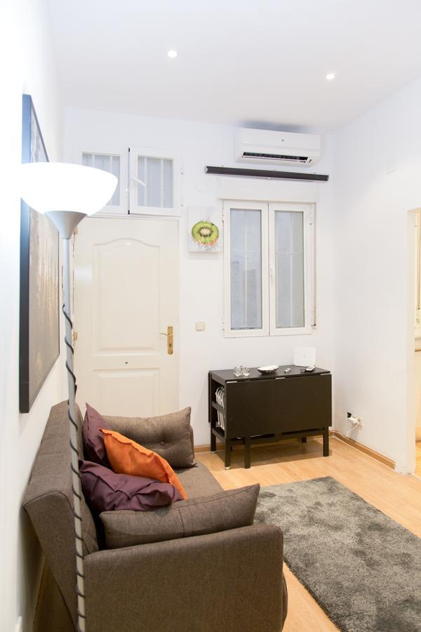 Solfai Vacacional 8 Appartement Madrid Buitenkant foto