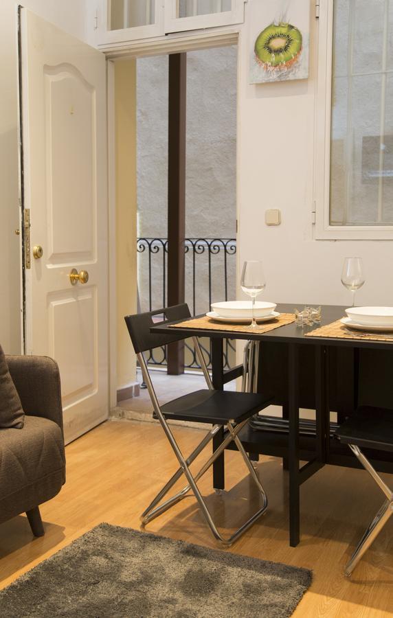 Solfai Vacacional 8 Appartement Madrid Buitenkant foto